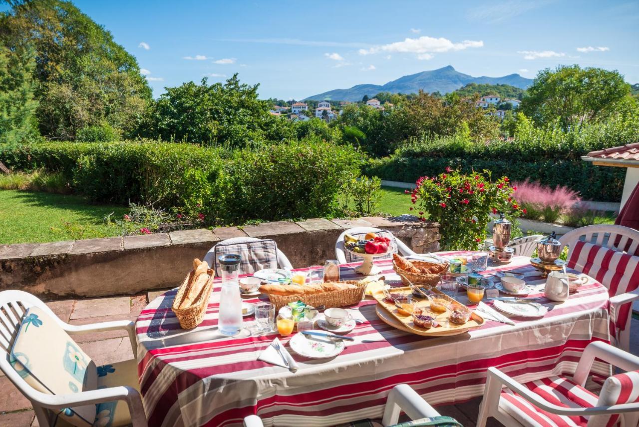 Aita Baita Bed & Breakfast Ciboure Dış mekan fotoğraf